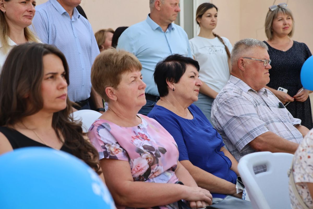 Краснодонщина выбирает будущее: Единая Россия провела встречи с жителями Краснодонщина выбирает будущее: Единая Россия провела встречи с жителями