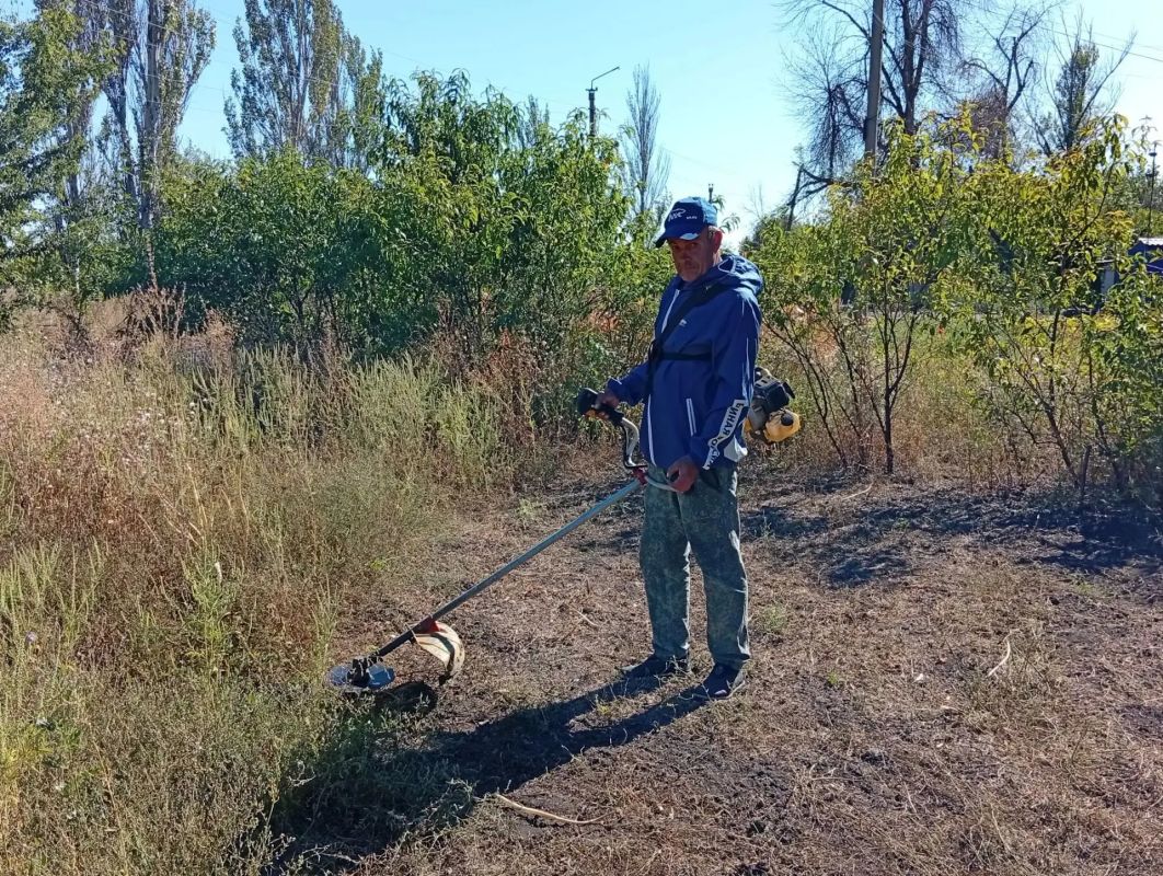 «Добрые дела» в действии: в Дубовском помогли инвалиду первой группы «Добрые дела» в действии: в Дубовском помогли инвалиду первой группы