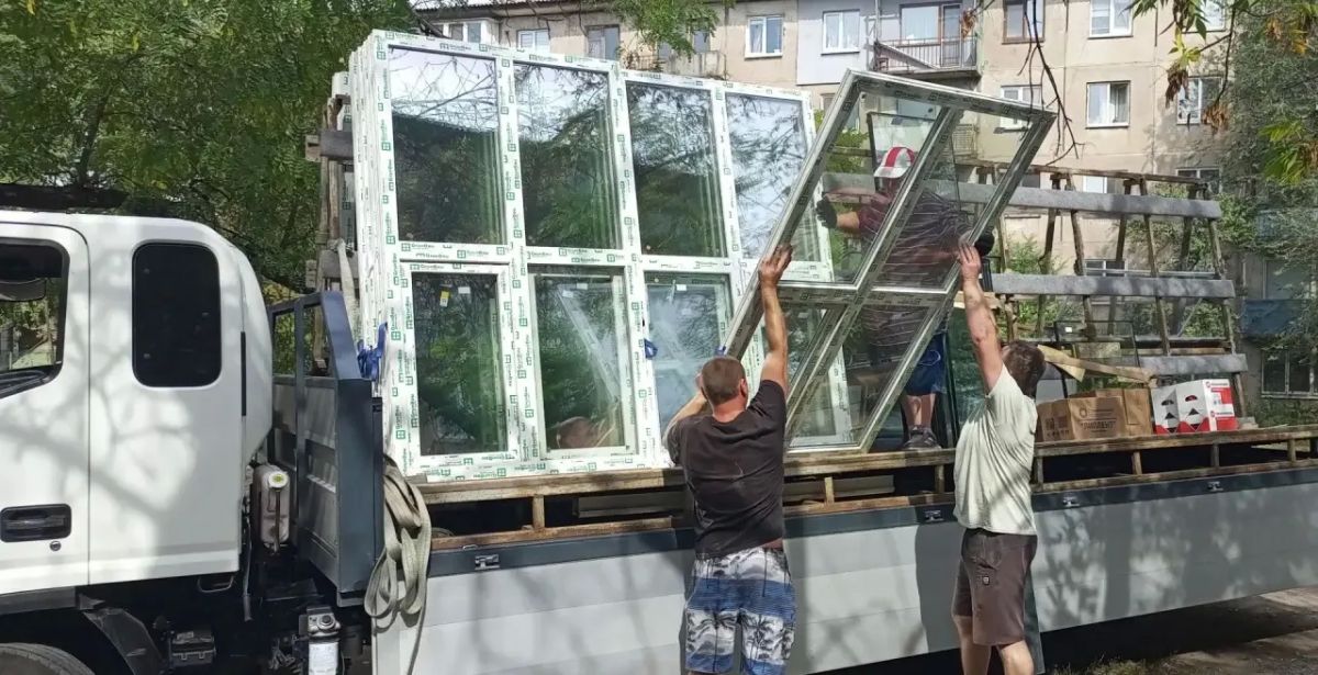 ВОЛОГОДЧИНА РЯДОМ В ТРУДНУЮ МИНУТУ ВОЛОГОДЧИНА РЯДОМ В ТРУДНУЮ МИНУТУ