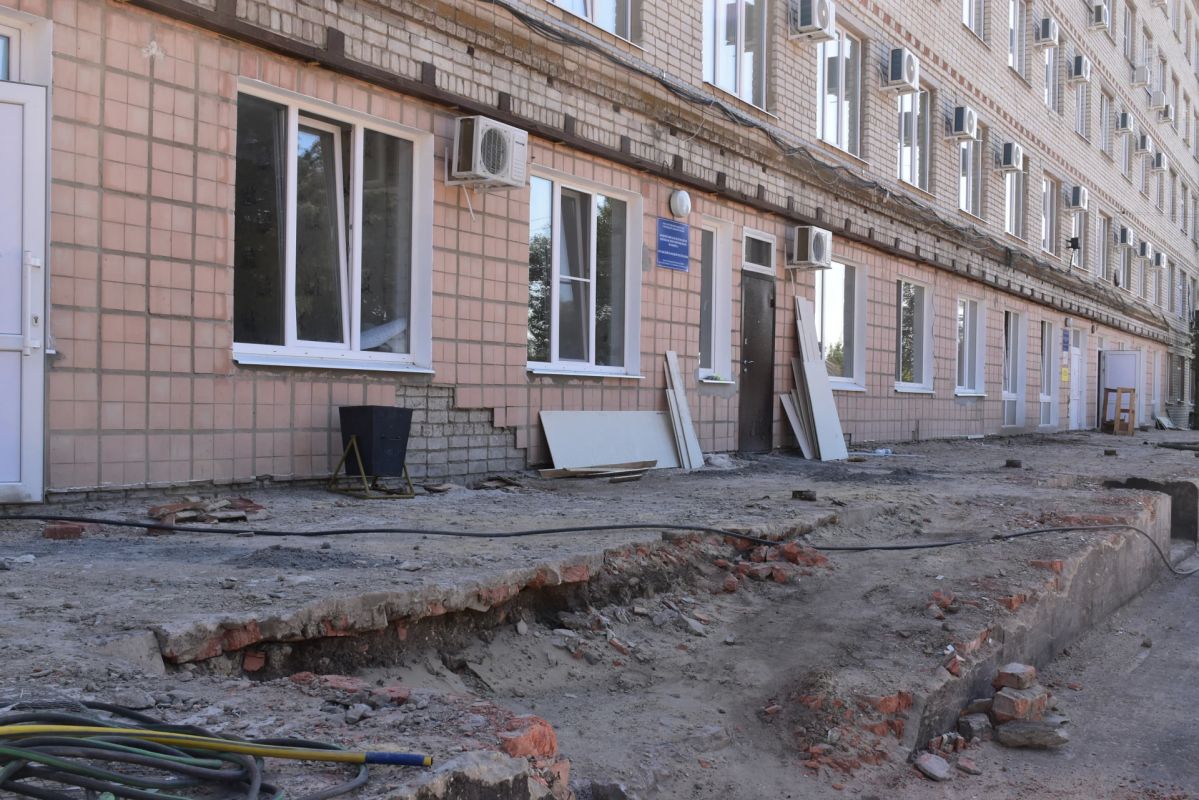 В Новопскове по Народной программе ремонтируют больницу В Новопскове по Народной программе ремонтируют больницу