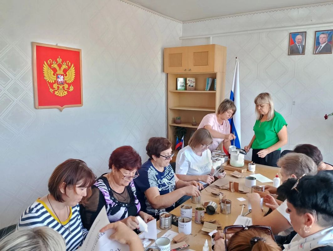 Акция «Zа Победу»: в Есауловке изготовили окопные свечи для бойцов СВО Акция «Zа Победу»: в Есауловке изготовили окопные свечи для бойцов СВО