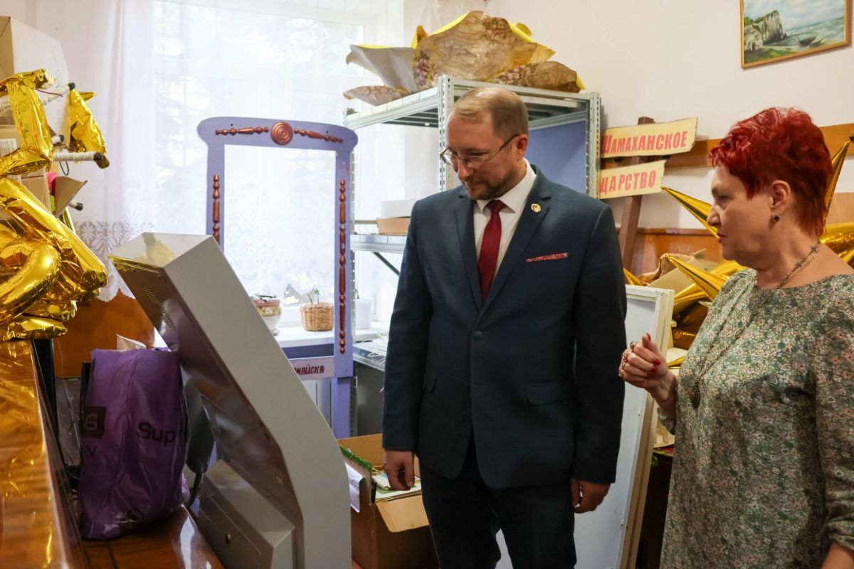 Роман Олексин: Побывал в Детской школе искусств города Первомайска Роман Олексин: Побывал в Детской школе искусств города Первомайска