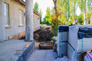 В Брянке капитально ремонтируют Детскую школу искусств № 1