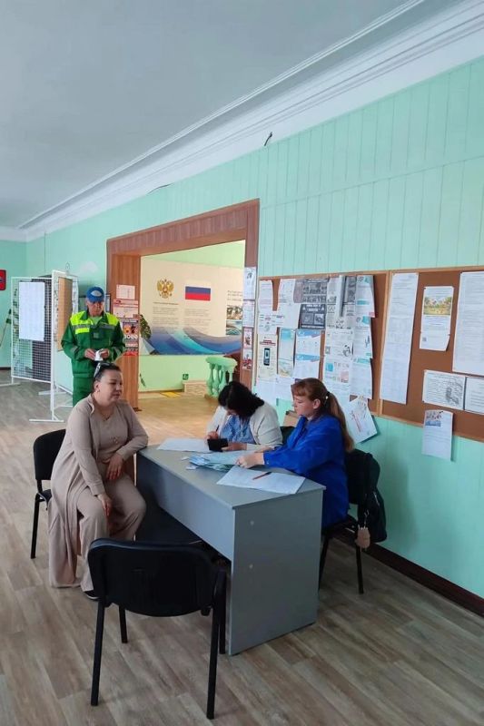 Досрочное голосование в Рубежном: каждый избиратель смог сделать свой выбор Досрочное голосование в Рубежном: каждый избиратель смог сделать свой выбор