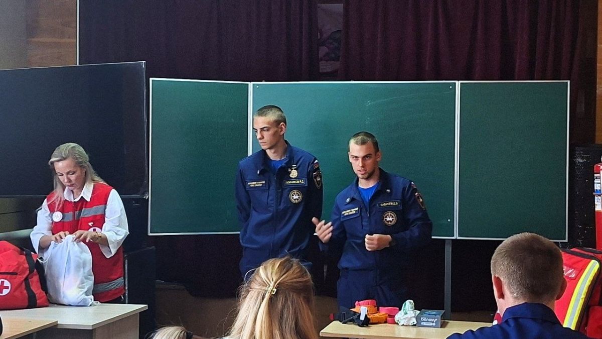 В преддверии Всемирного дня оказания первой помощи на базе Краснодонского факультета инженерии и менеджмента (филиал) «ЛГУ им. В. Даля» добровольцы ССО «Молодогвардеец» ЛугРО ВСКС совместно с Региональной общественной...