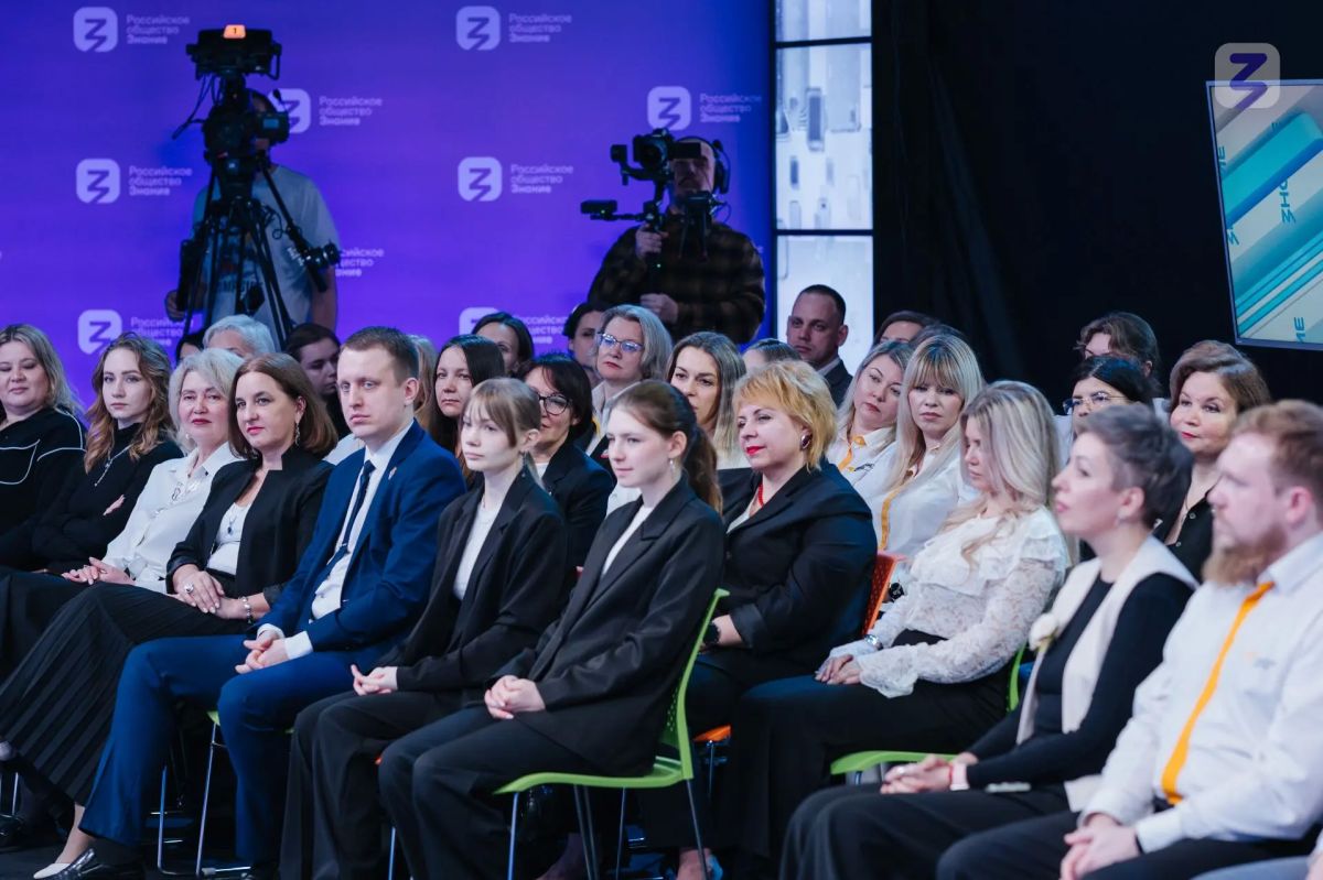 Представители сферы образования ЛНР участвуют в конкурсе на звание лучшего наставника России Представители сферы образования ЛНР участвуют в конкурсе на звание лучшего наставника России