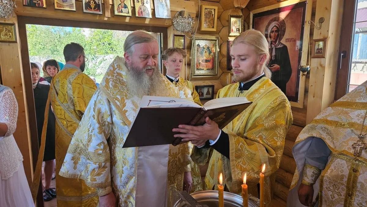 Инна Швенк: В Перевальской школе-интернате произошло знаменательное событие: состоялось торжественное освящение часовни, возведенной в честь праведного Симеона Богоприимца Инна Швенк: В Перевальской школе-интернате произошло знаменательное событие: состоялось торжественное освящение часовни, возведенной в честь праведного Симеона Богоприимца