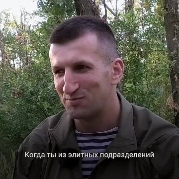 Боевую работу в зоне спецоперации продолжает Герой России подполковник Руслан Курбанов, командир танкового батальона 40-й бригады морской пехоты