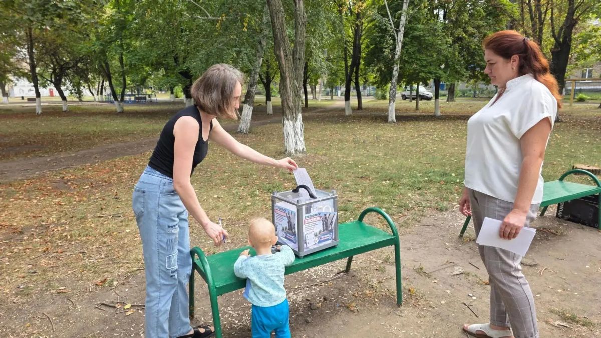 В Суходольске выбирают место для установки памятника погибшим участникам специальной военной операции В Суходольске выбирают место для установки памятника погибшим участникам специальной военной операции