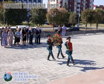 12 сентября в столице Республики прошли торжественные мероприятия, посвящённые 231-й годовщине со дня основания Луганска