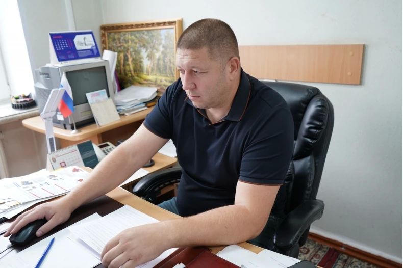 Представители Администрации Свердловского муниципалитета и регионов-шефов приняли участие в ВКС Представители Администрации Свердловского муниципалитета и регионов-шефов приняли участие в ВКС