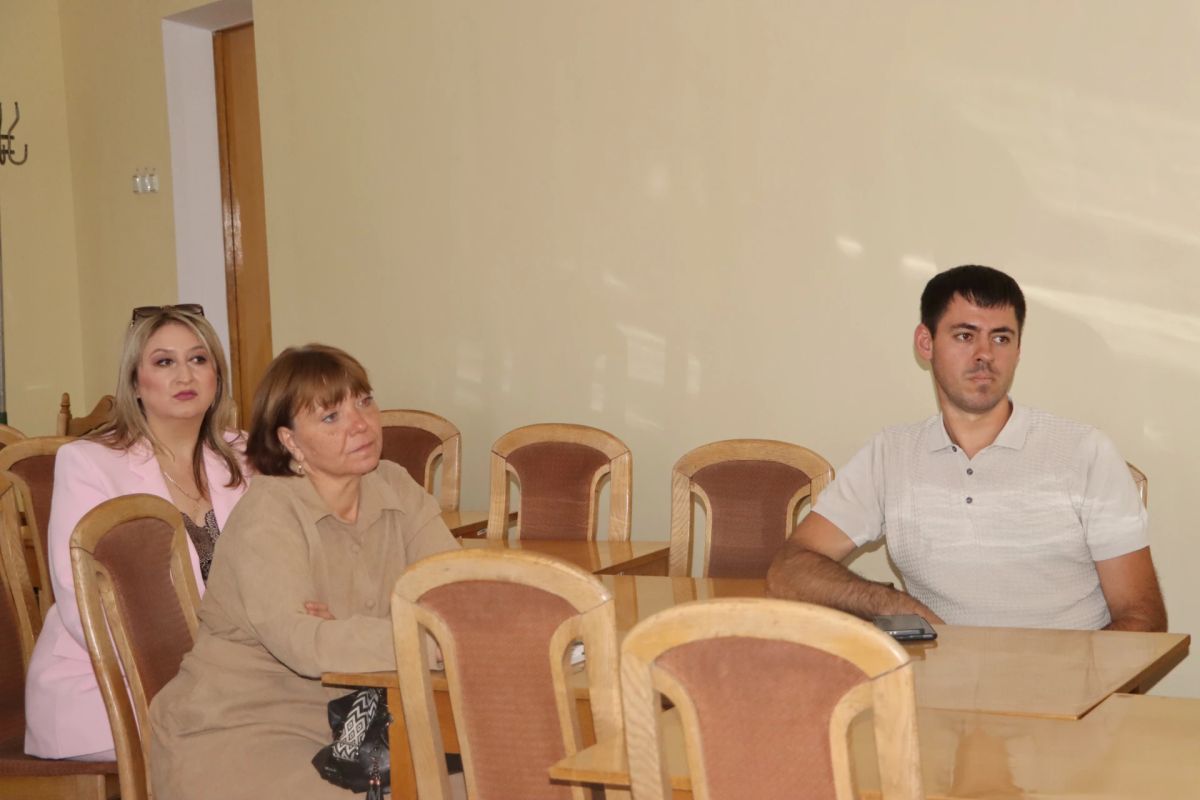 В Стаханове одобрили программу социальной адаптации для поддержки предпринимательской деятельности В Стаханове одобрили программу социальной адаптации для поддержки предпринимательской деятельности