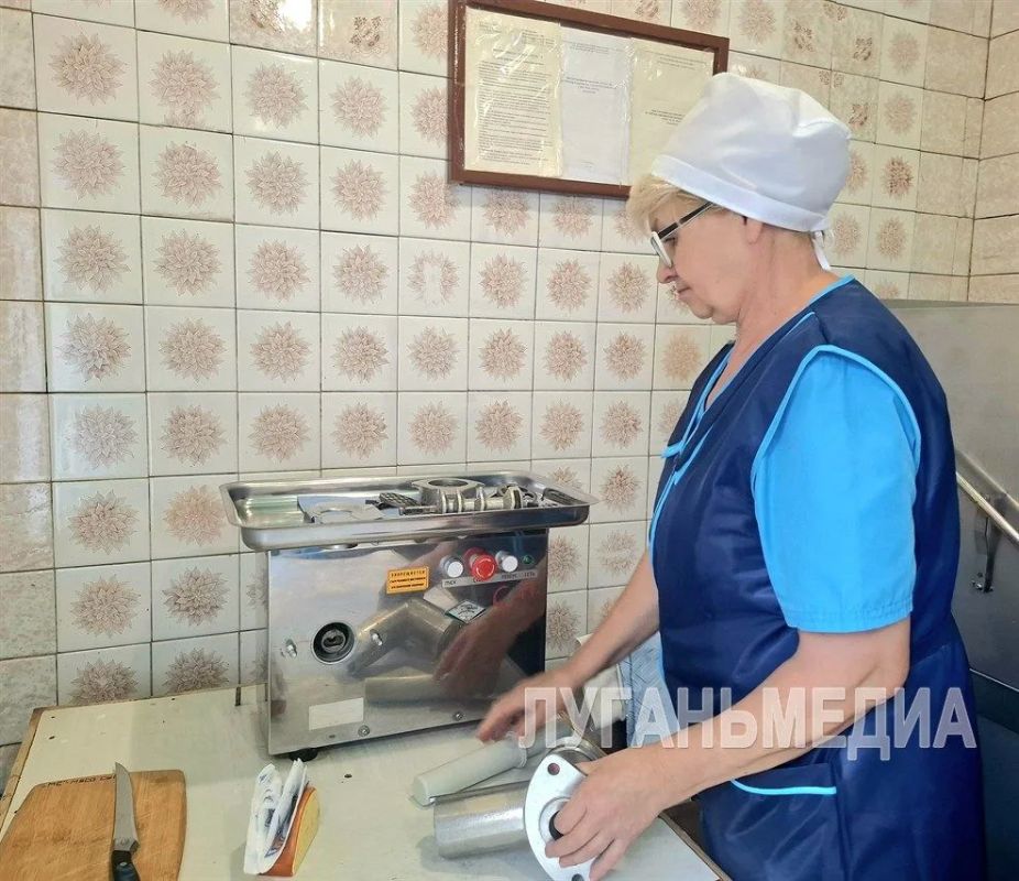 В одном из детских садов Красного Луча проверили качество горячего питания В одном из детских садов Красного Луча проверили качество горячего питания