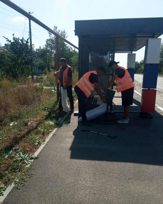 Дорожные службы продолжают работу по обеспечению надлежащего состояния автомобильных дорог республики Дорожные службы продолжают работу по обеспечению надлежащего состояния автомобильных дорог республики