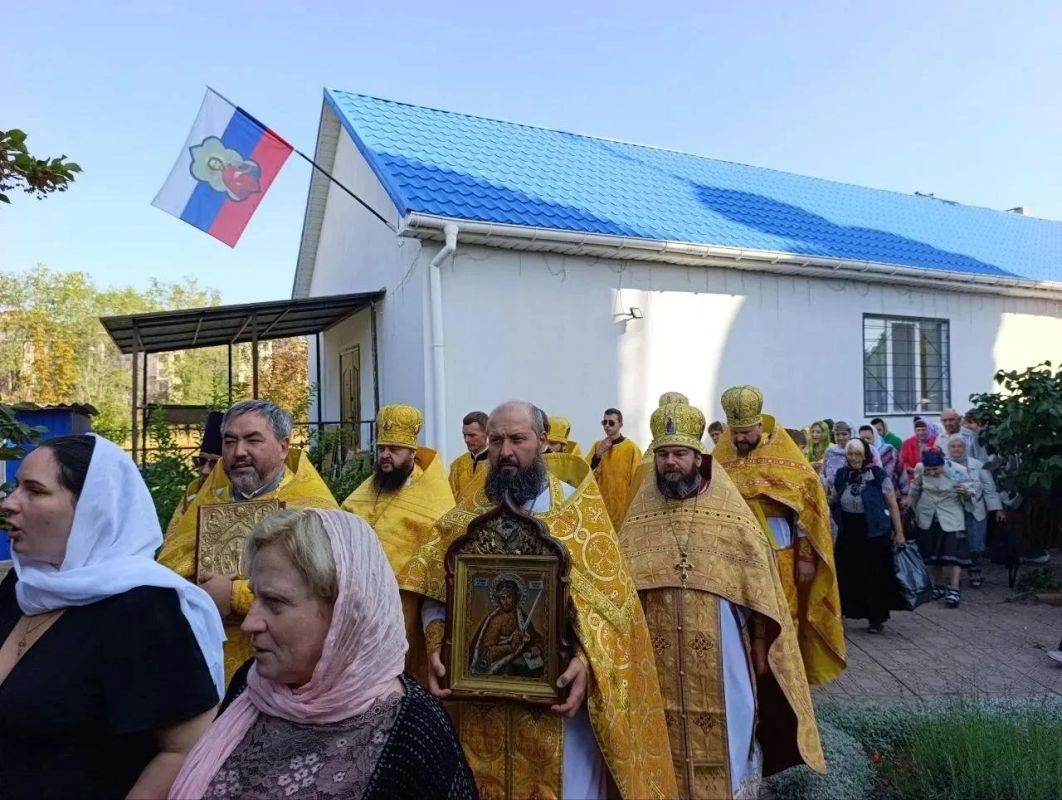 Русская Православная Церковь отметила 805-летие со дня рождения святого благоверного князя Александра Невского Русская Православная Церковь отметила 805-летие со дня рождения святого благоверного князя Александра Невского