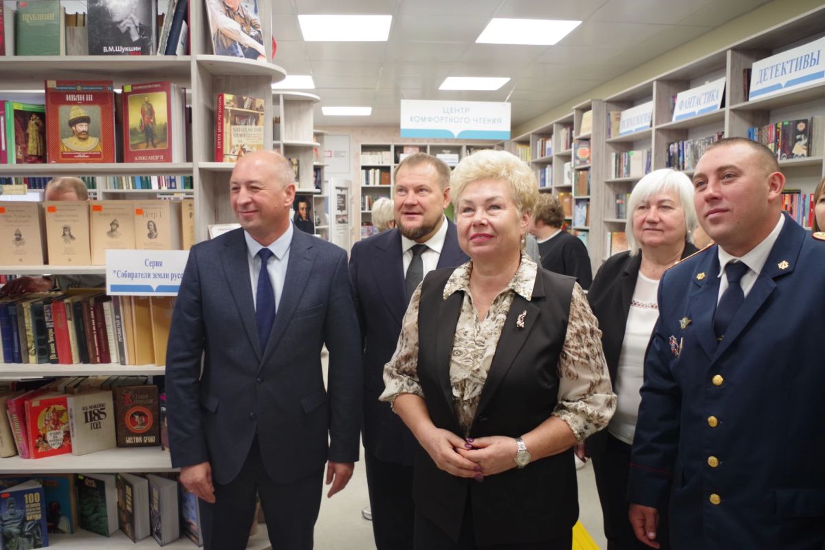 В Славяносербске открылась первая модельная библиотека! В Славяносербске открылась первая модельная библиотека!