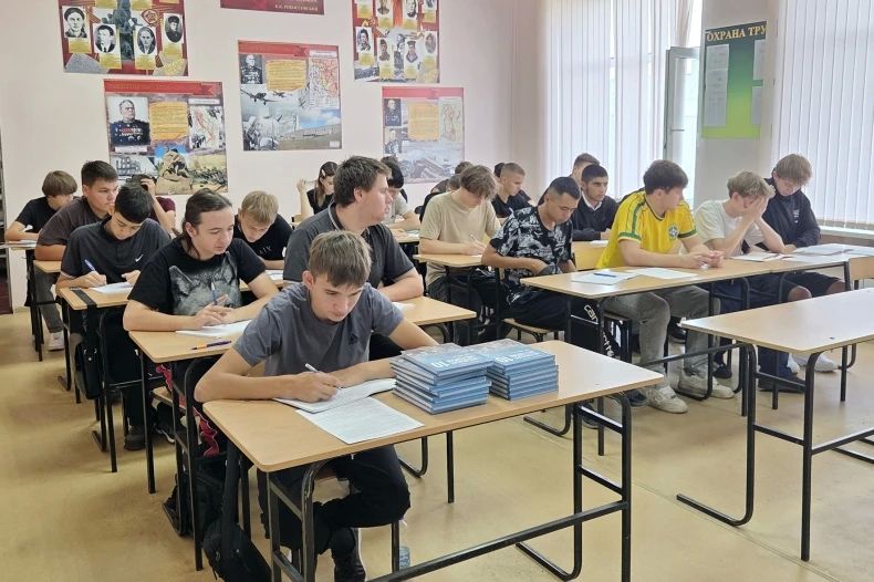 ОБЗОР ПРЕССЫ «ВОСТОЧНЫЙ ЭКСПРЕСС»: ПТУ больше не пугает ОБЗОР ПРЕССЫ «ВОСТОЧНЫЙ ЭКСПРЕСС»: ПТУ больше не пугает