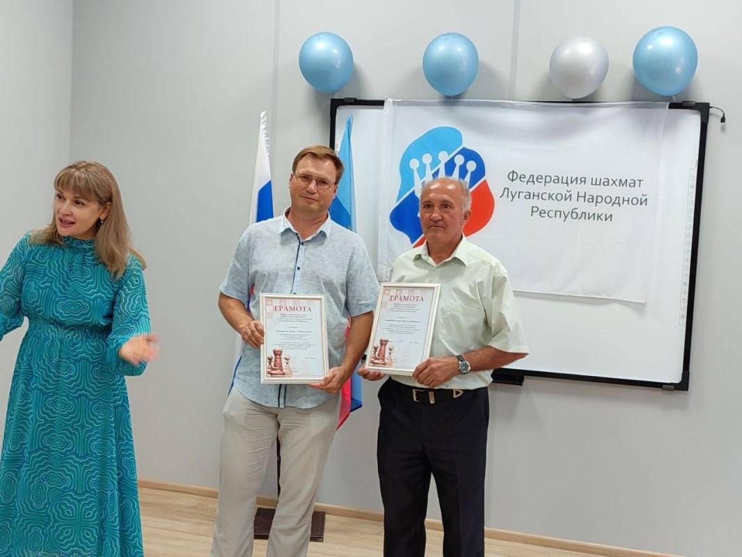 35 спортсменов из Антрацита, Брянки, Луганска, Свердловска, Станицы Луганской и Старобельска приняли участие в Первенствах ЛНР по быстрым шахматам, которые состоялись в Антраците 5-6 сентября 2026 года 35 спортсменов из Антрацита, Брянки, Луганска, Свердловска, Станицы Луганской и Старобельска приняли участие в Первенствах ЛНР по быстрым шахматам, которые состоялись в Антраците 5-6 сентября 2026 года