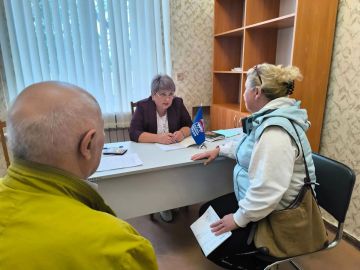 Сегодня провела прием граждан