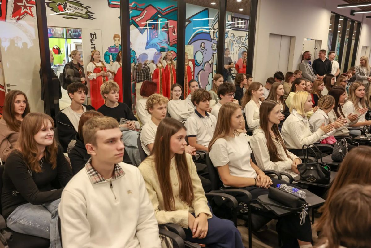 Андрей Сопельник принял участие в фестивале «В единстве – наша сила» Андрей Сопельник принял участие в фестивале «В единстве – наша сила»