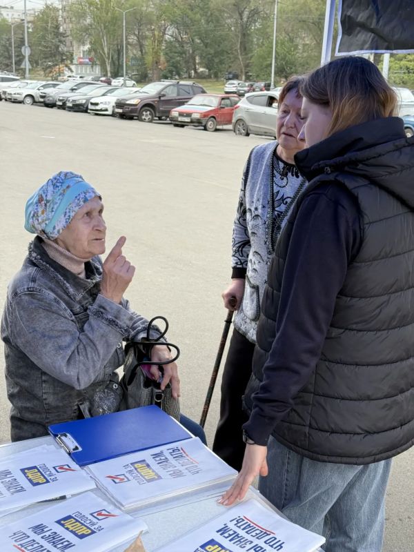 Галина Дуброва: В Луганске снова работала «Выездная приемная Слуцкого» Галина Дуброва: В Луганске снова работала «Выездная приемная Слуцкого»