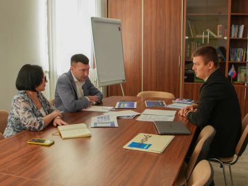 Андрей Губарев: В образовательных организациях ЛНР запускается просветительский проект «Лектор в каждой школе»