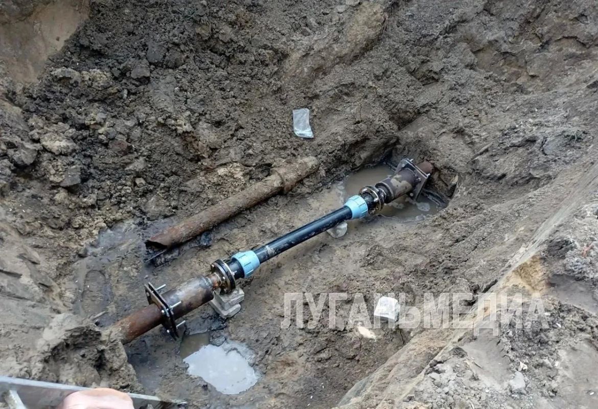 Работники Новопсковского водоканала проводят подготовку к началу отопительного сезона, устраняют засоры и порывы Работники Новопсковского водоканала проводят подготовку к началу отопительного сезона, устраняют засоры и порывы