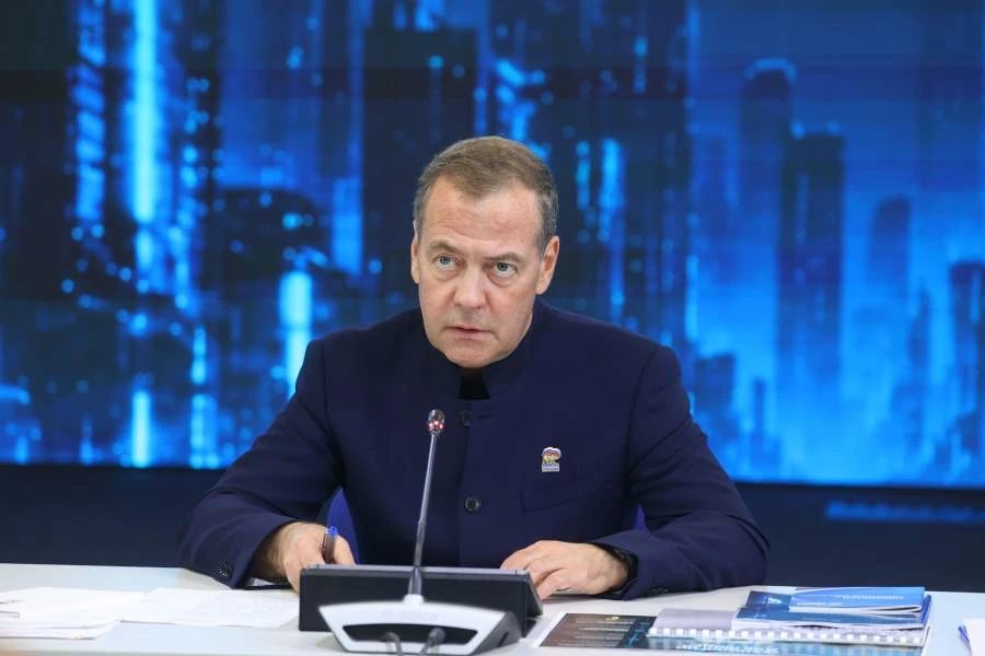 Дмитрий Медведев назвал условия для развития технологических проектов Дмитрий Медведев назвал условия для развития технологических проектов
