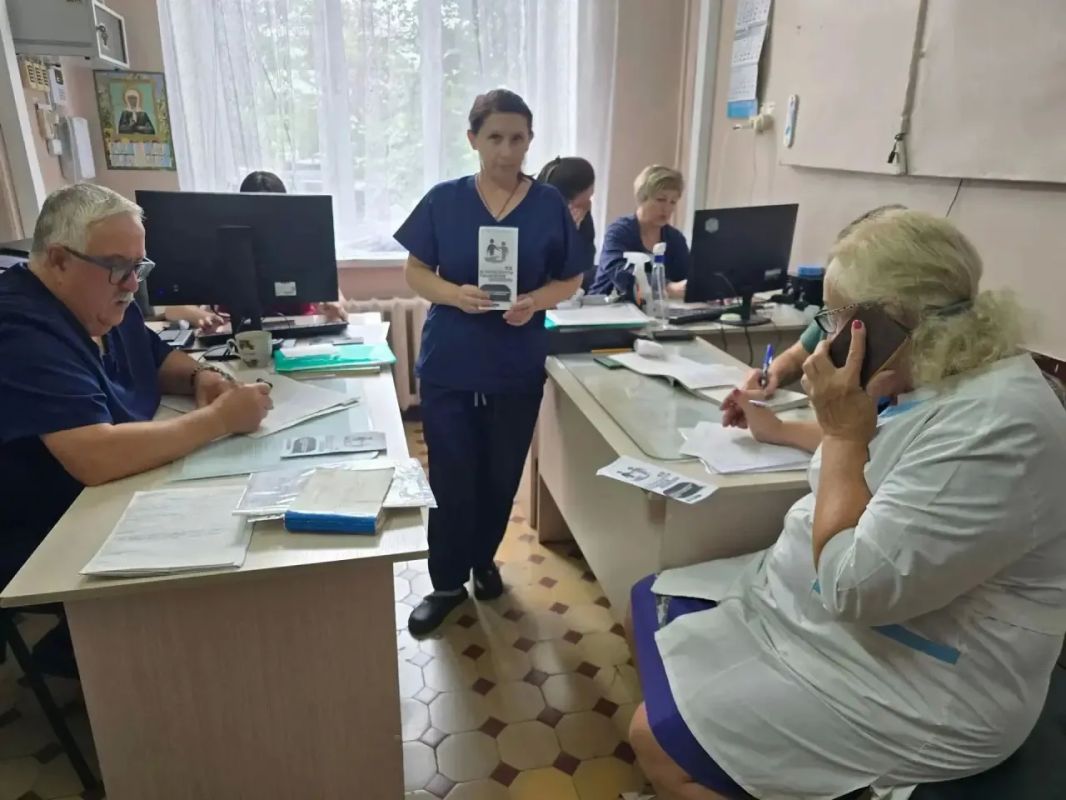 Специалисты Ровеньковской ЦГМБ присоединились к акции в рамках Всемирного дня безопасности пациентов Специалисты Ровеньковской ЦГМБ присоединились к акции в рамках Всемирного дня безопасности пациентов