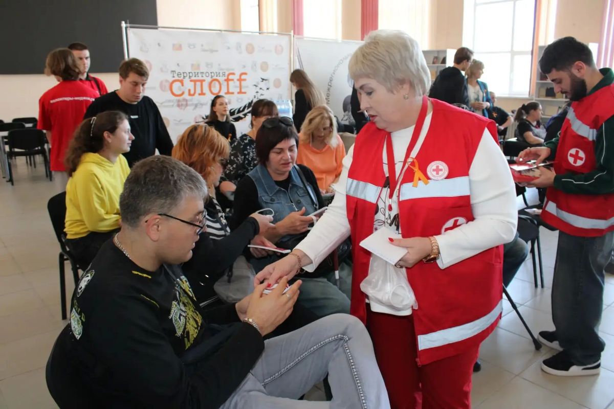 20 сентября – День общественно полезного человека 20 сентября – День общественно полезного человека