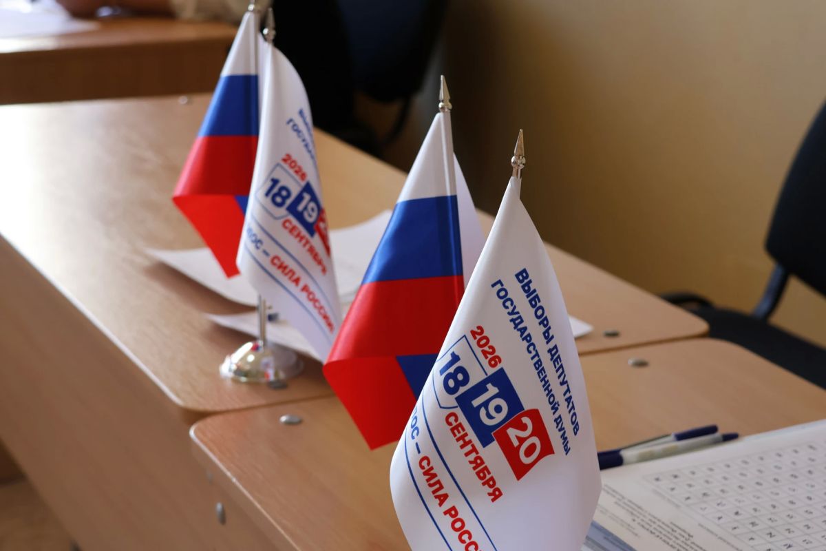 Денис Мирошниченко проголосовал на выборах в Госдуму РФ Денис Мирошниченко проголосовал на выборах в Госдуму РФ