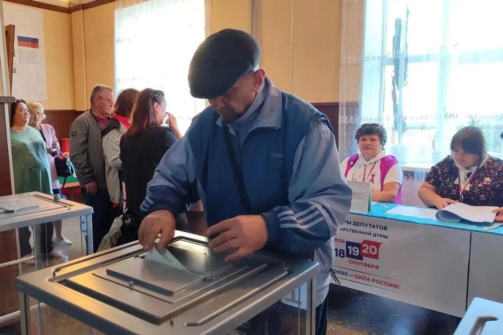 На территории ЛНР активно идёт голосование на избирательных участках На территории ЛНР активно идёт голосование на избирательных участках