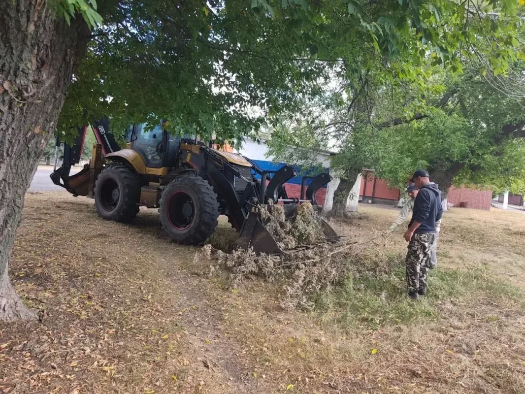 В городском округе продолжаются работы по благоустройству В городском округе продолжаются работы по благоустройству