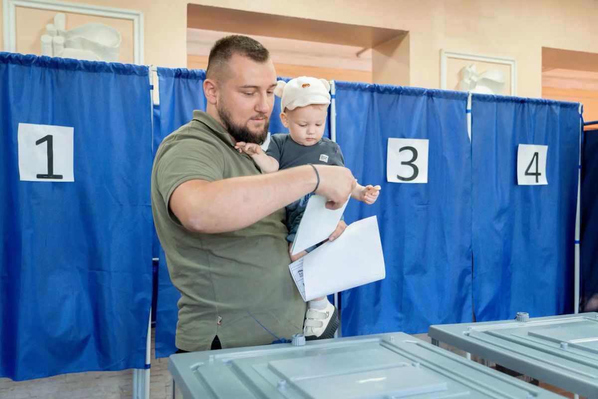 Михаил Голубович: В календаре есть даты, которые легко пропустить за рутиной, работой, занятостью Михаил Голубович: В календаре есть даты, которые легко пропустить за рутиной, работой, занятостью