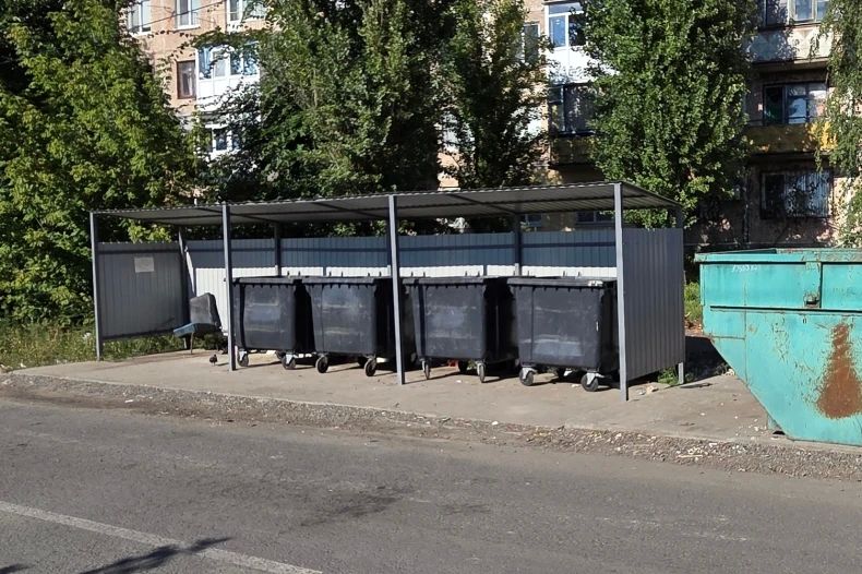ОБЗОР ПРЕССЫ «ВОСТОЧНЫЙ ЭКСПРЕСС»: Станет ли чище на улицах Свердловска? ОБЗОР ПРЕССЫ «ВОСТОЧНЫЙ ЭКСПРЕСС»: Станет ли чище на улицах Свердловска?
