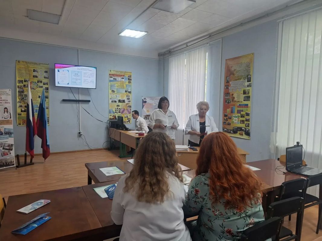 Курс на инновации: как прошел старт школы «Вектор педагога» в Ровеньках Курс на инновации: как прошел старт школы «Вектор педагога» в Ровеньках