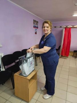 Выбор будущего: Медики ЛНР и пациенты подают пример гражданской ответственности