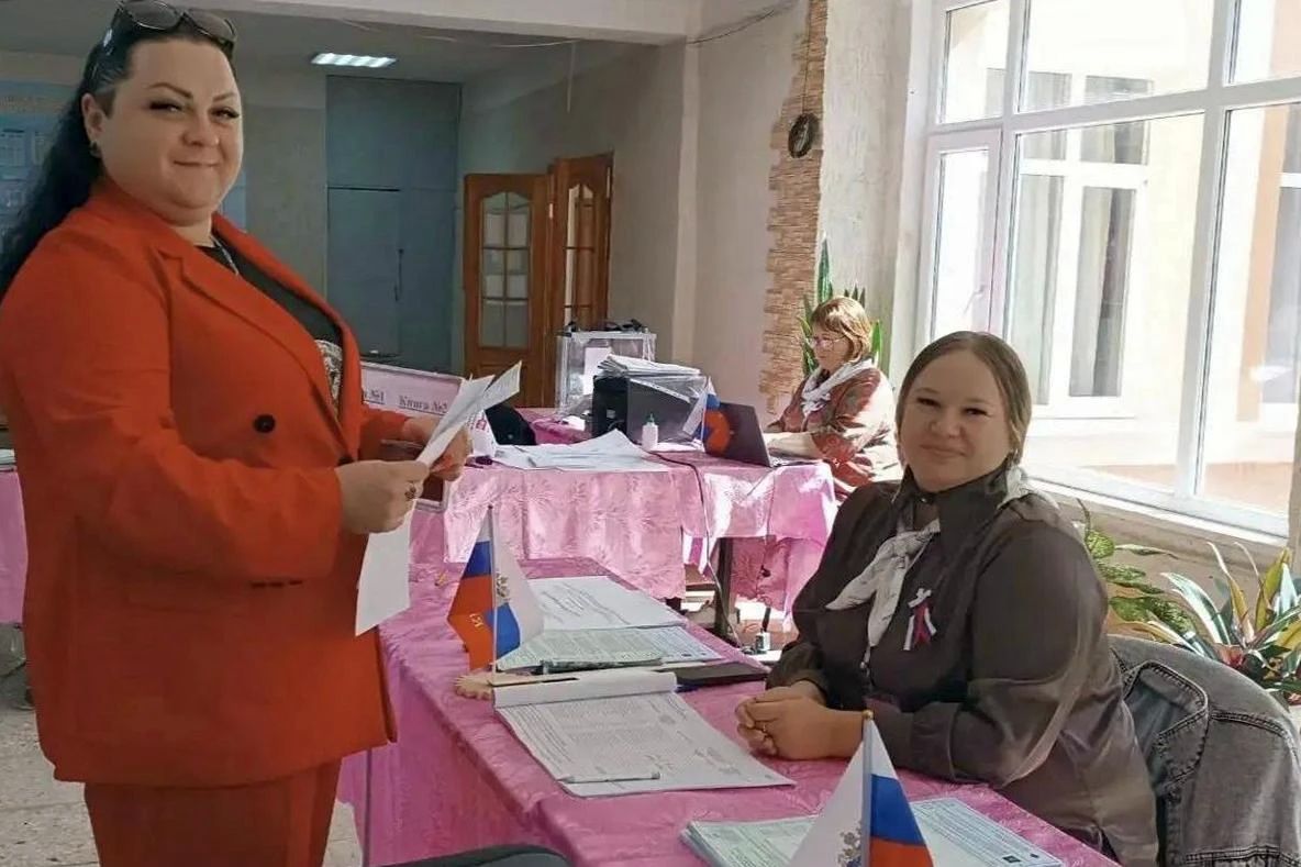 Депутаты Свердловского муниципального округа принимают участие во всенародном волеизъявлении Депутаты Свердловского муниципального округа принимают участие во всенародном волеизъявлении