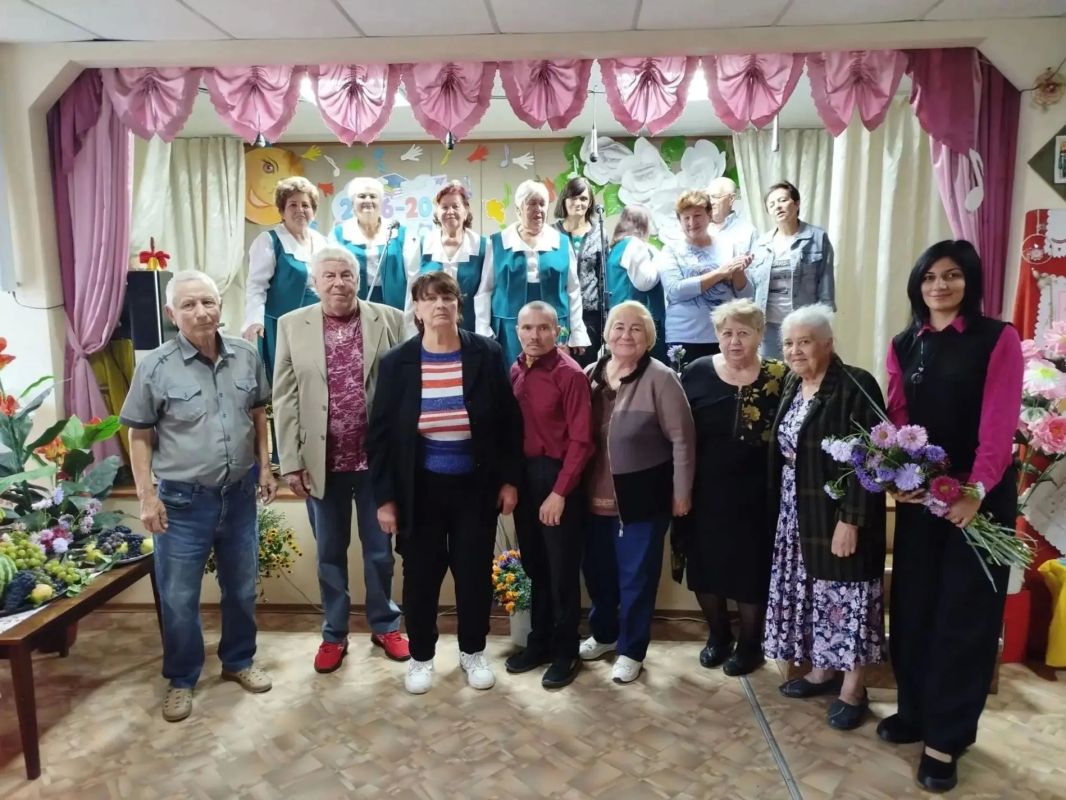 В селе Поповка состоялось открытие учебного года для активных участников «Университета III возраста» В селе Поповка состоялось открытие учебного года для активных участников «Университета III возраста»