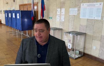 Андрей Рубанцов: Посетил избирательный участок, чтобы проголосовать на выборах депутатов Государственной думы Российской Федерации