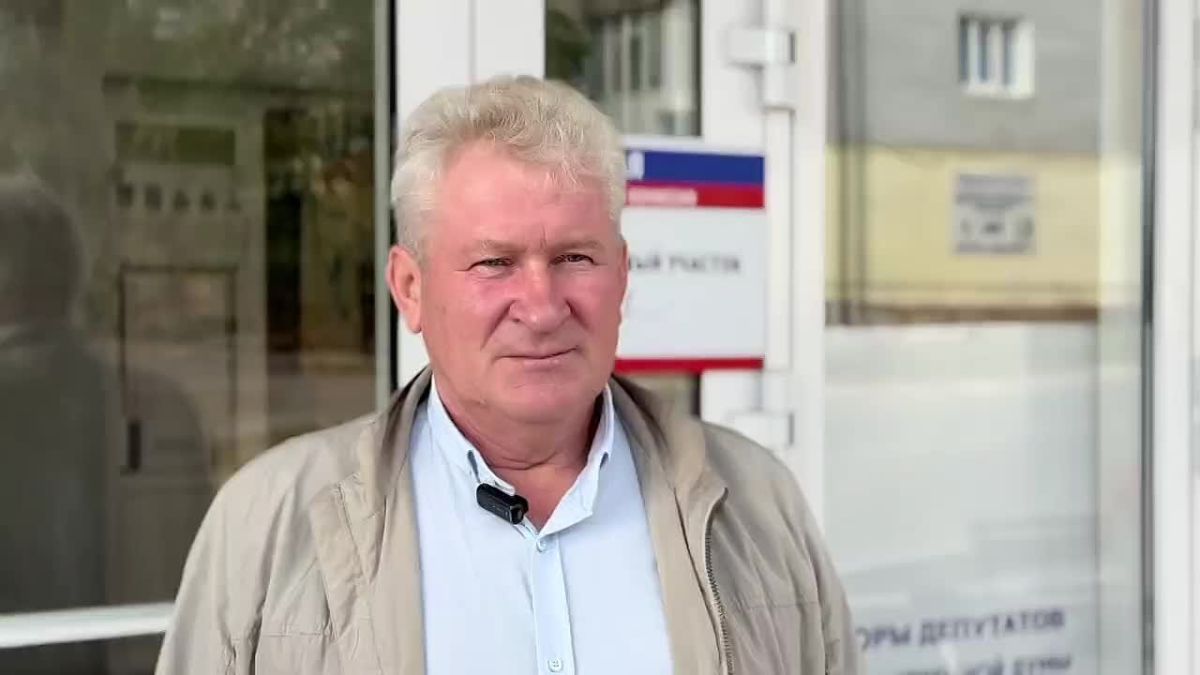 Сегодня тюменские специалисты, находящиеся в длительной командировке на краснодонской земле, приняли участие в голосовании