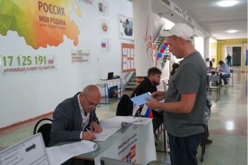 Выборы в Государственную Думу РФ: жители Свердловского округа ЛНР продолжают демонстрировать активную гражданскую позицию