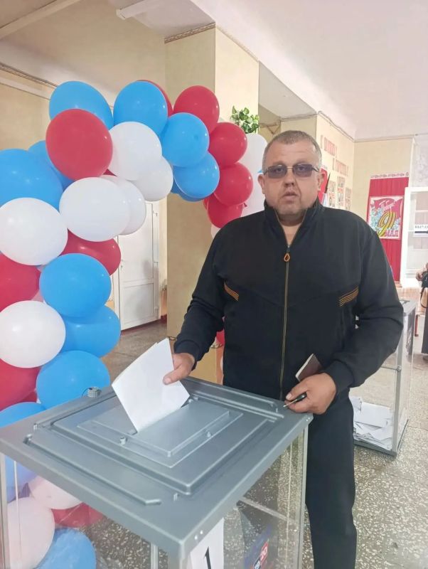 Руководство и депутаты округа приняли участие в голосовании по выборам депутатов в Госдуму РФ Руководство и депутаты округа приняли участие в голосовании по выборам депутатов в Госдуму РФ
