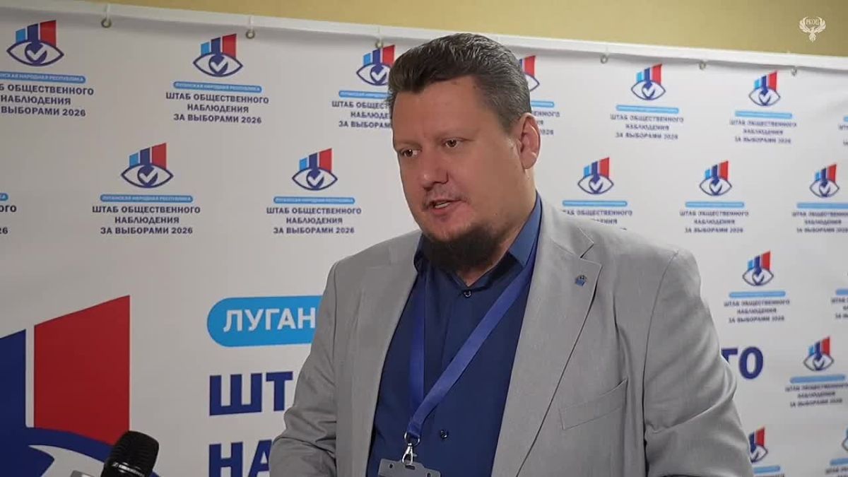 Сергей Сергеевич Ковалёнок — председатель Общественной палаты ЛНР, руководитель штаба общественного наблюдения, проректор ЛГУ им. В. Даля рассказал, что международные наблюдатели отмечают красоту города, отсутствие бомжей и...