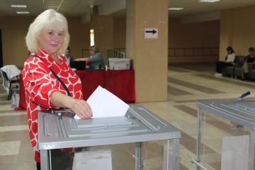 Жители Краснодонщины продолжают принимать активное участие в выборах депутатов Государственной Думы Федерального Собрания Российской Федерации