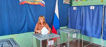 Депутаты Совета городского округа муниципальное образование городской округ город Брянка Луганской Народной Республики приняли участие в выборах депутатов Государственной Думы Российской Федерации