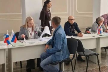 Представители красноярской строительной компании «СтройТехМонтаж», не остались в стороне от проходящих в России выборов депутатов Госдумы