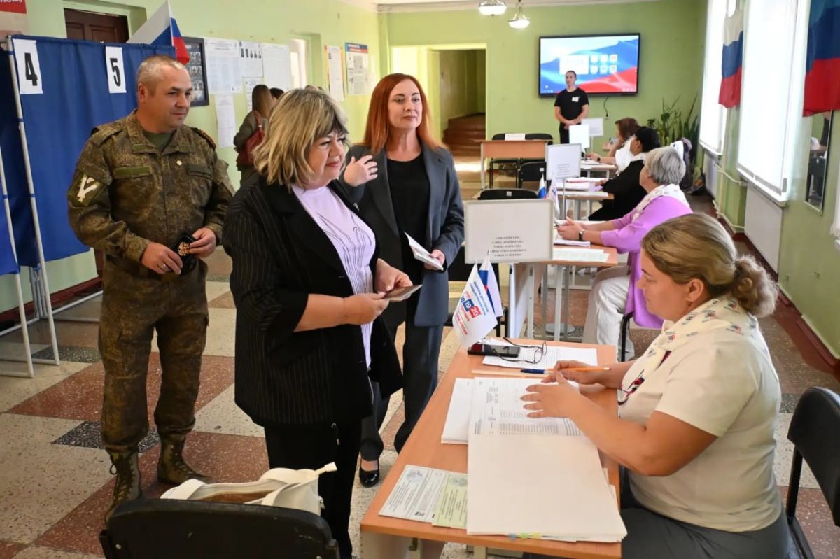 - Депутаты Совета Краснодонского муниципального округа проголосовали со 100% явкой - Депутаты Совета Краснодонского муниципального округа проголосовали со 100% явкой