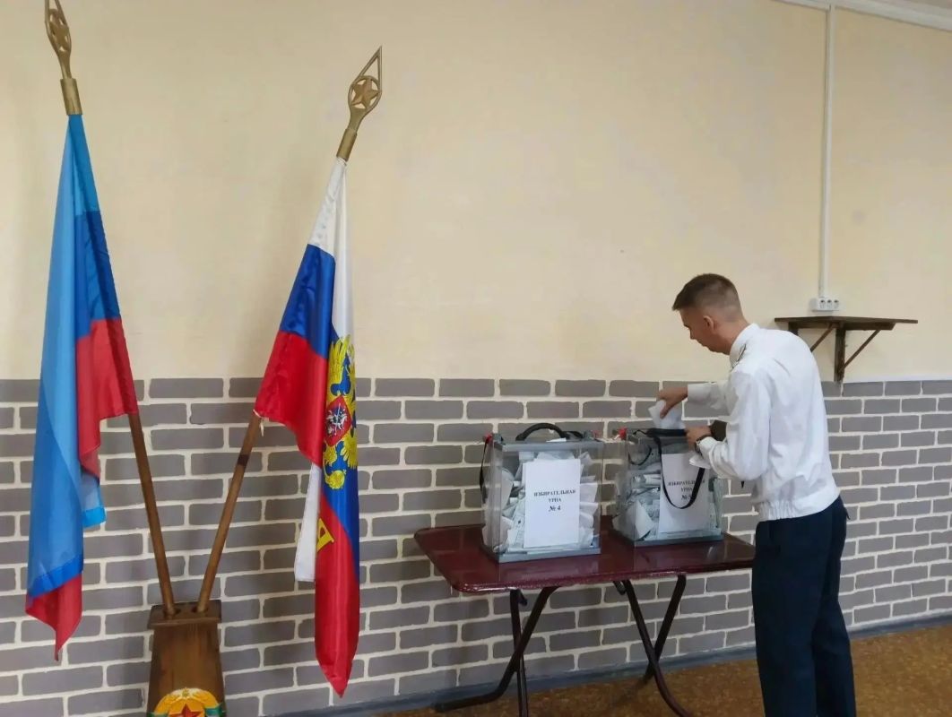 Личный состав УФСИН России по Луганской Народной Республике принял участие в выборах депутатов Государственной Думы Федерального Собрания Российской Федерации Личный состав УФСИН России по Луганской Народной Республике принял участие в выборах депутатов Государственной Думы Федерального Собрания Российской Федерации