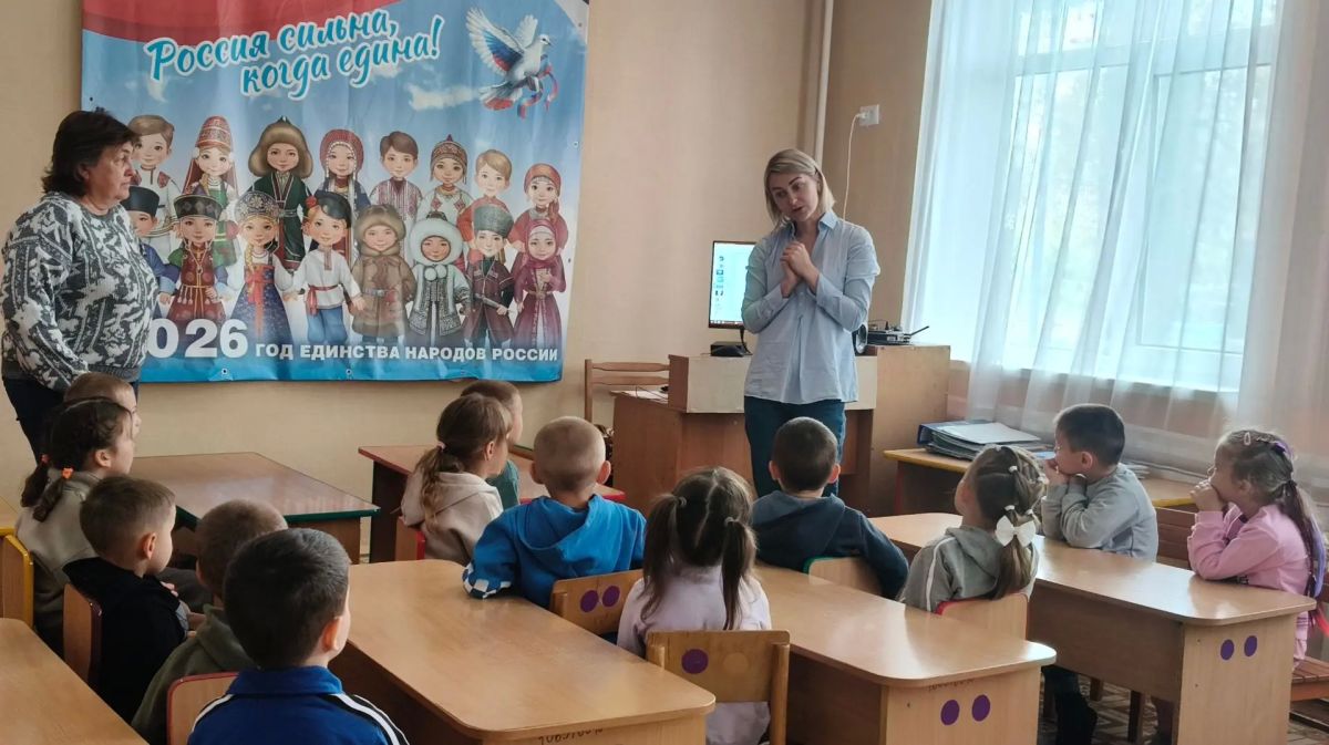 В Ровеньках прошел ряд мероприятий В Ровеньках прошел ряд мероприятий